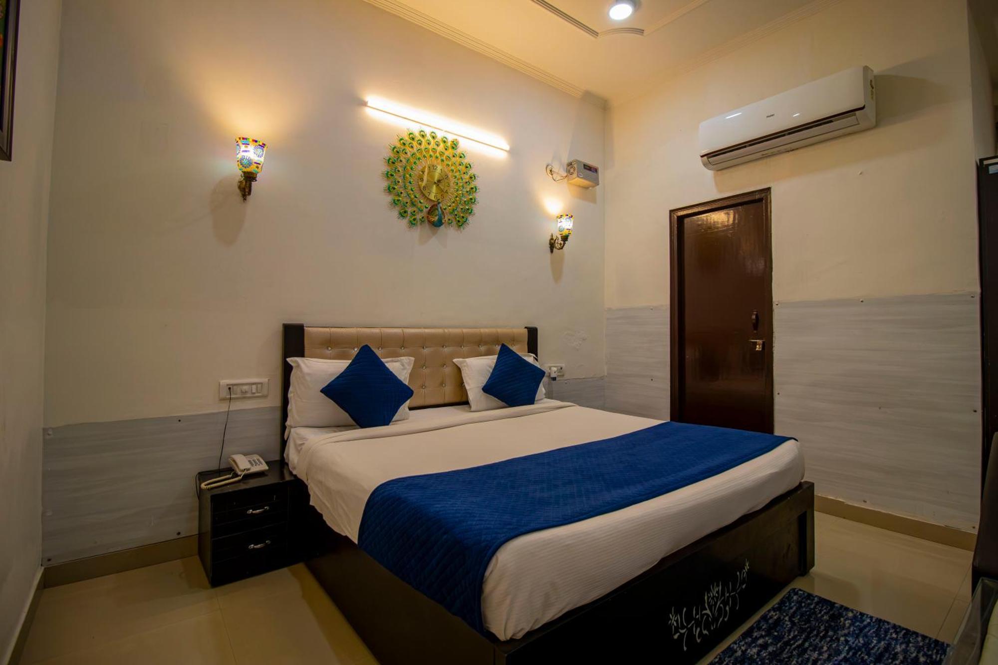 Elegance Resort Vrindāvan Exterior foto