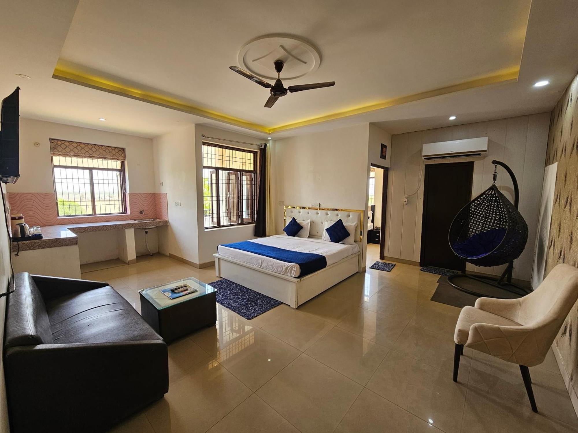 Elegance Resort Vrindāvan Exterior foto