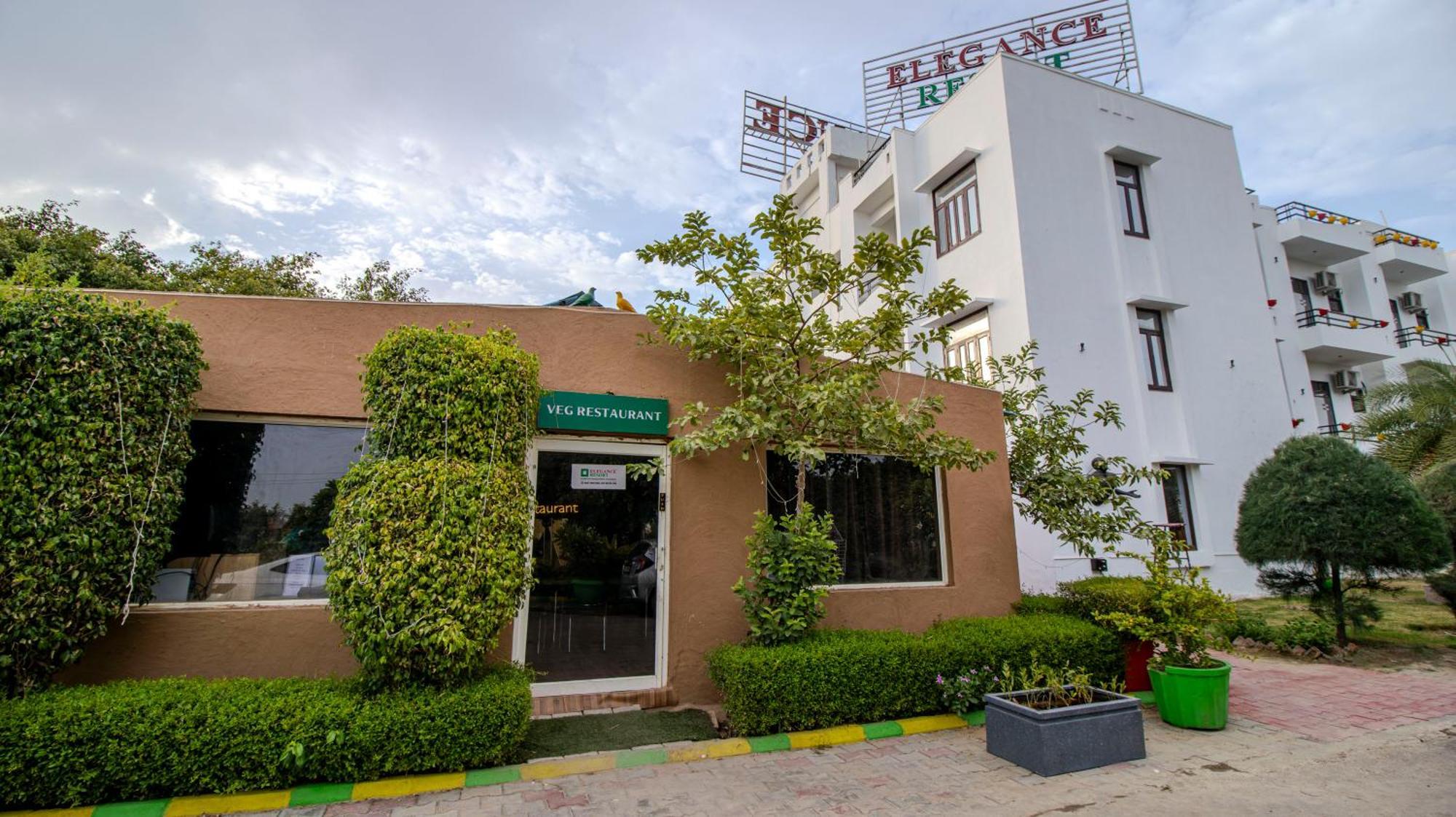Elegance Resort Vrindāvan Exterior foto