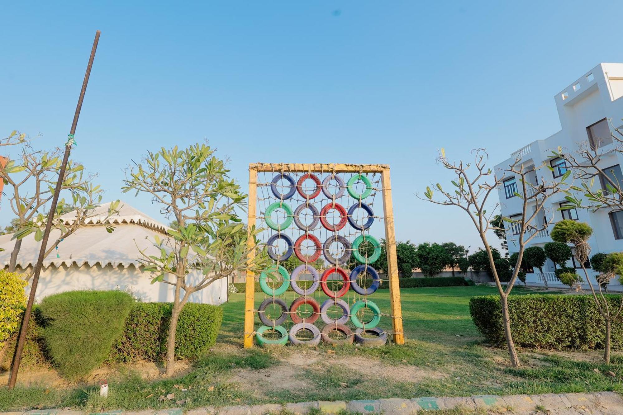 Elegance Resort Vrindāvan Exterior foto
